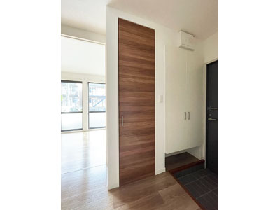 玄関ホール収納